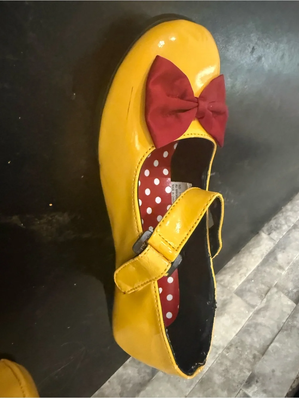 Disney Minnie-Inspired Yellow Mary Jane Flats 🎀✨ | size 7